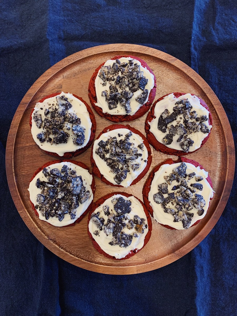 Red Velvet Cookies with Cream Cheese Frosting and Oreo&nbsp;Crunch